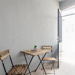 Stylish & Relax Flat For Friends & Couples